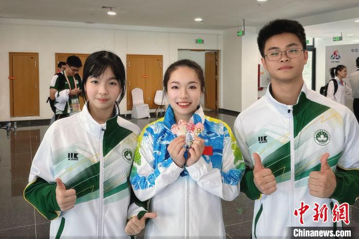 以武会友，享受比赛：四川“00后”民族武术新秀